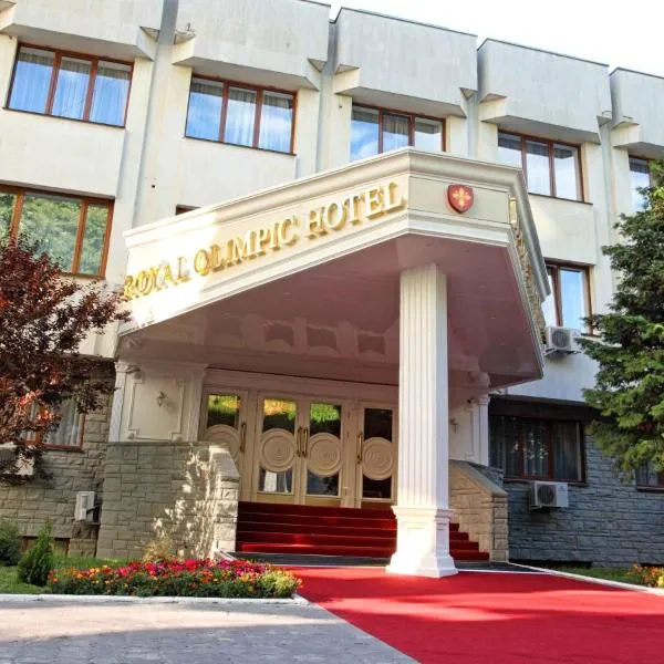 皇家奥林匹克酒店，位于Darnitsa的酒店