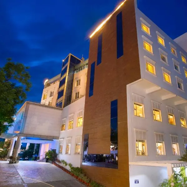 阿提天恒酒店，位于Virāmpattinam的酒店