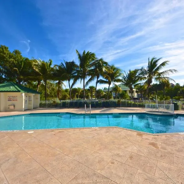 Sunrise Suites Big Kahuna Suite #202，位于基韦斯特的酒店