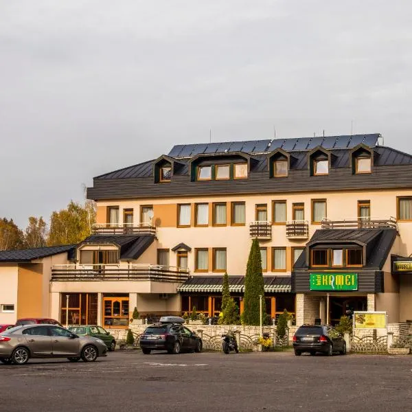 龟井酒店 ，位于Runina的酒店