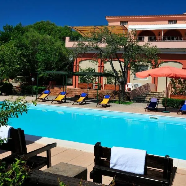 Hotel Villa Campana，位于Marina di Orosei的酒店