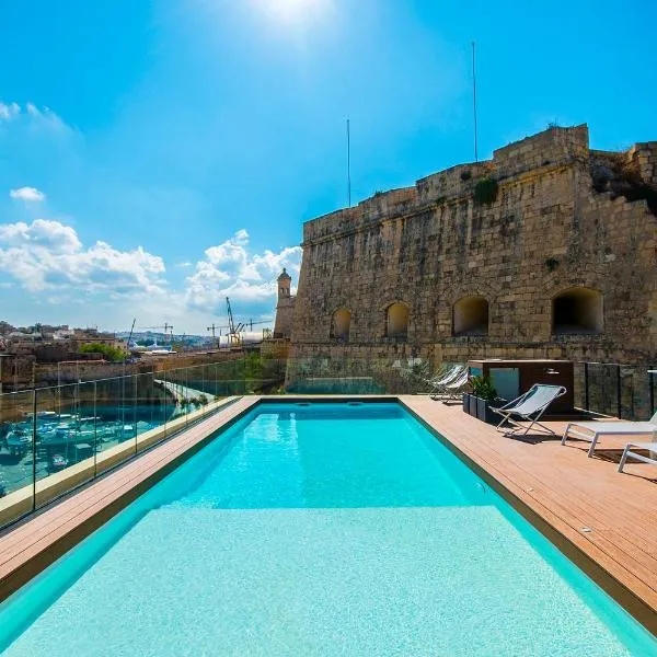 Cugo Gran Macina Malta，位于Ħal Far的酒店