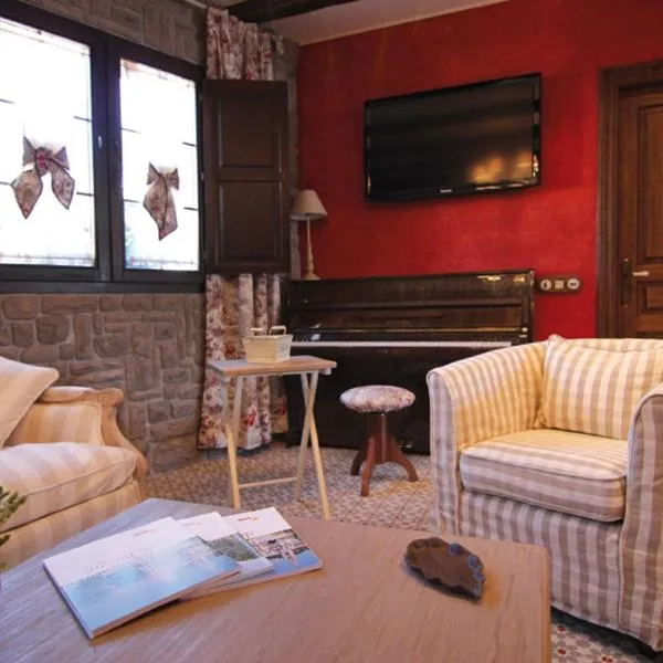 Hotel Rural La Tenada，位于Carcedo de Burgos的酒店