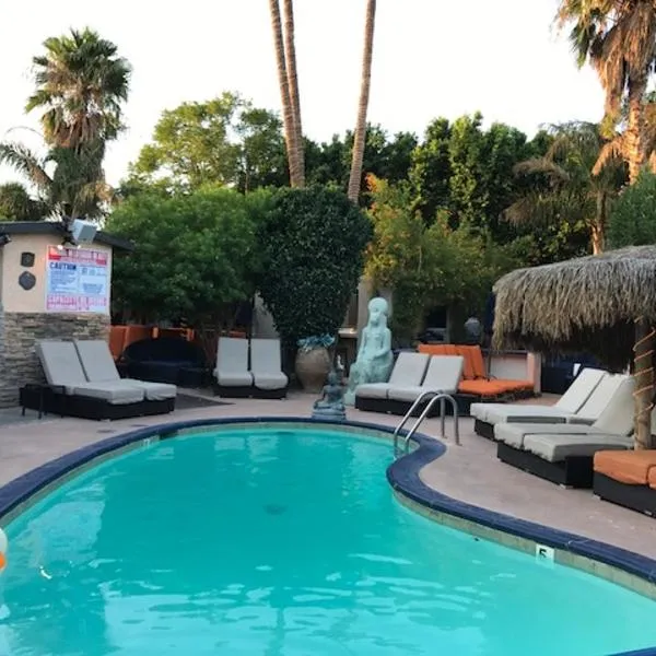 海山裸体度假村 - 仅限成人入住 ，位于North Palm Springs的酒店
