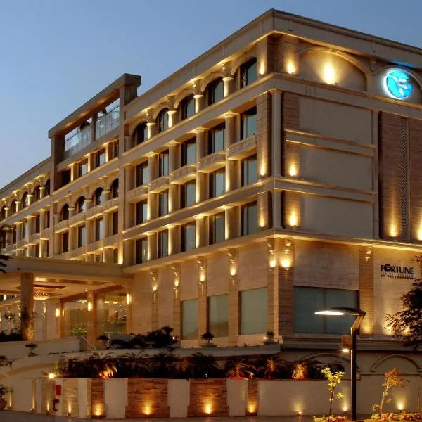 Fortune Select Exotica, Navi Mumbai - Member ITC's Hotel Group，位于Nerul的酒店