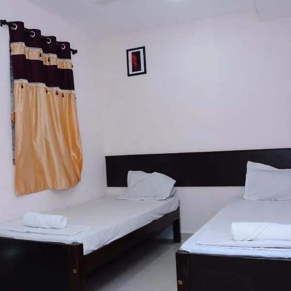 SGS Residency，位于蒂鲁帕蒂的酒店