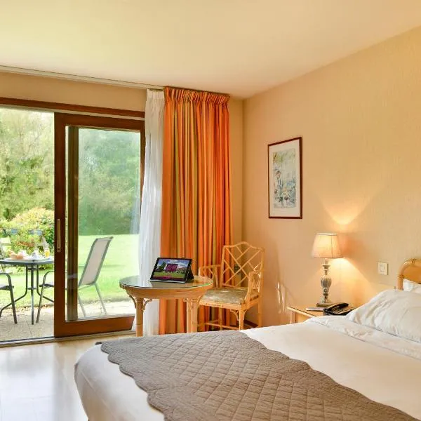 普宜瑞莱之家酒店，位于Mesves-sur-Loire的酒店
