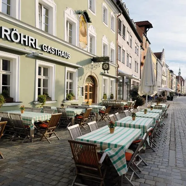 Hotel & Gasthaus DAS RÖHRL Straubing，位于Atting的酒店