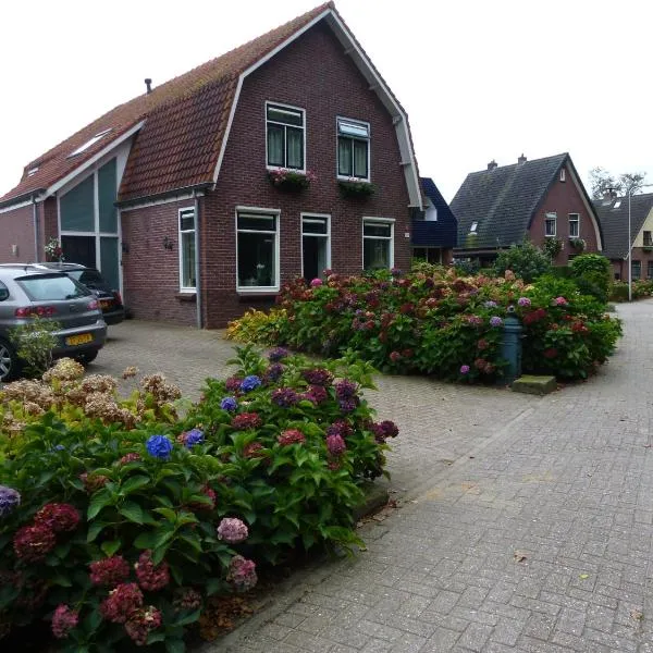 Anna's B&B Rijssen，位于Enter的酒店