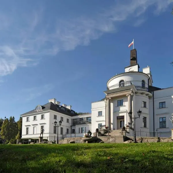 舒尔兹伯格城堡酒店，位于Alt Sührkow的酒店