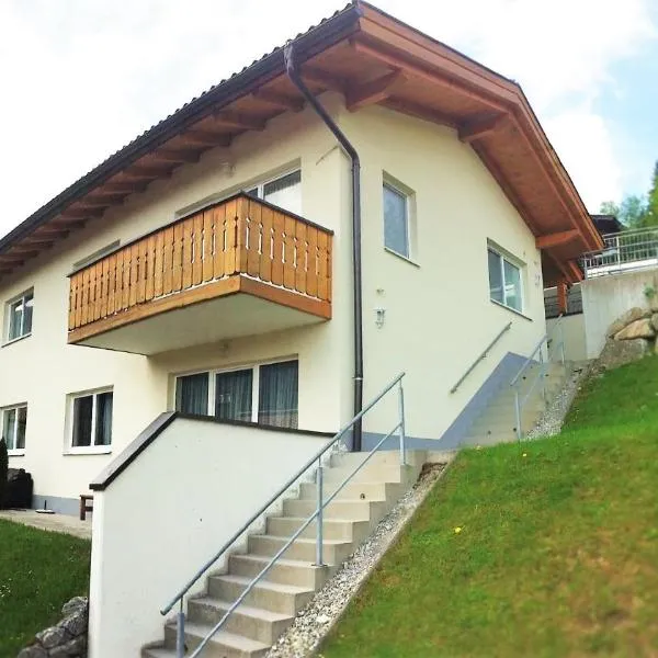 EnjoyTheAlps - SKI in-SKI out，位于弗拉绍的酒店