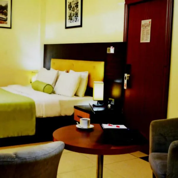 Sweet Spirit Hotel and Suites Danag - Port Harcourt，位于Obia的酒店