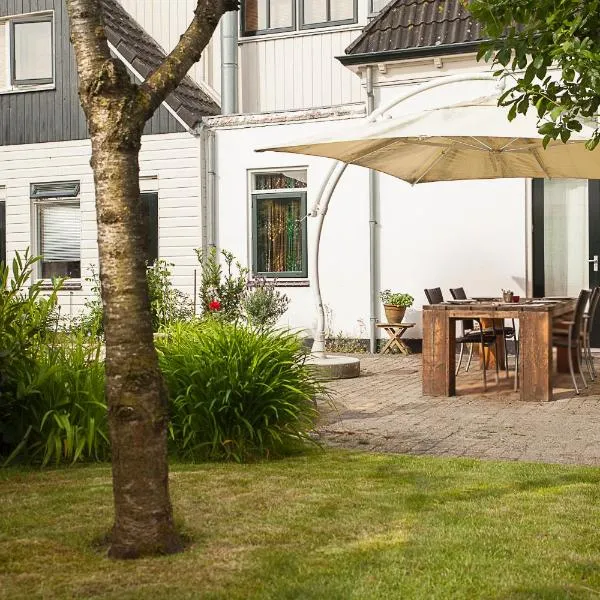 赫梅尔7号住宿加早餐旅馆，位于Hemelum的酒店