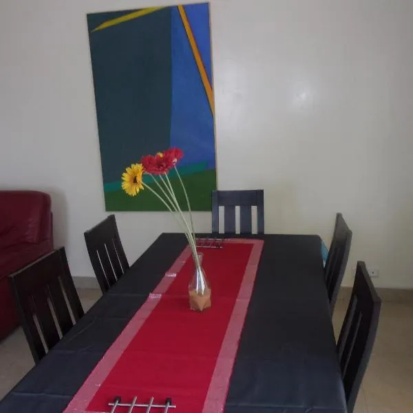 Appartement meuble à Mbao，位于达喀尔的酒店