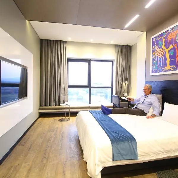 Room50Two，位于Mogoditshane的酒店