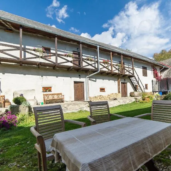 Pension U Řehoutů，位于霍尼普拉纳的酒店