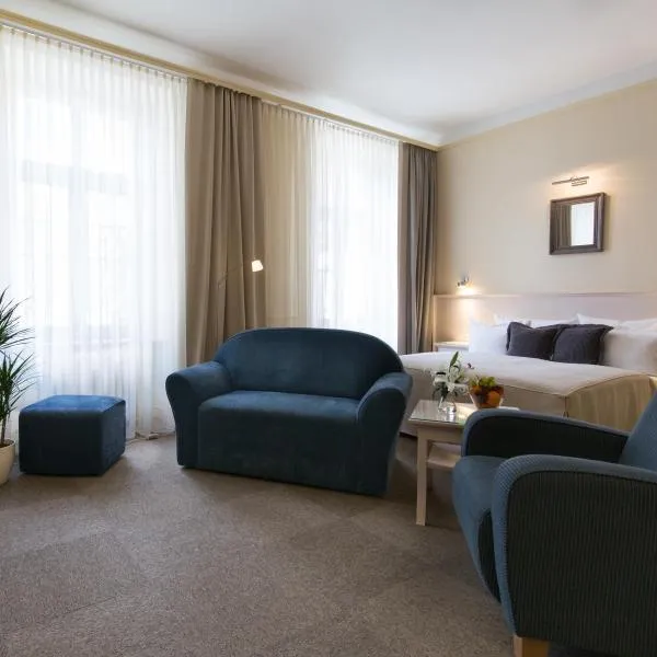安盟酒店，位于布拉格的酒店