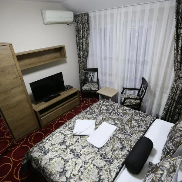 Hotel Pejton，位于Vragolija的酒店