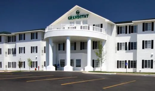 GrandStay Residential Suites Rapid City，位于Blackhawk的酒店