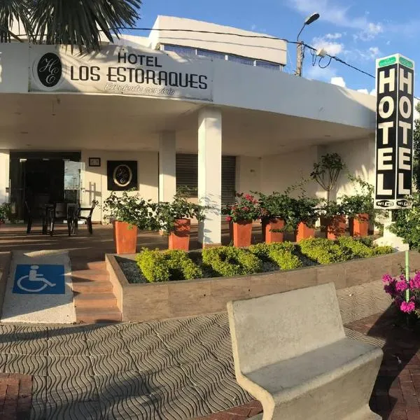 Hotel Los Estoraques，位于Agua Blanca的酒店