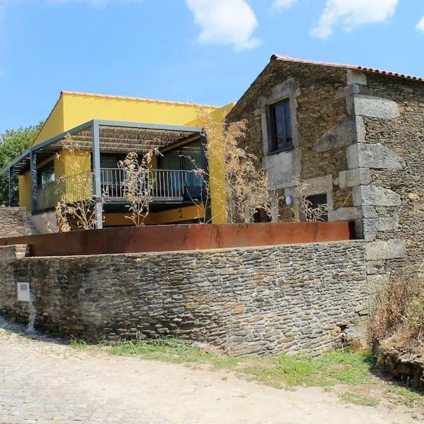 Casa de ferias em Caminha - Minho -，位于卡米尼亚的酒店