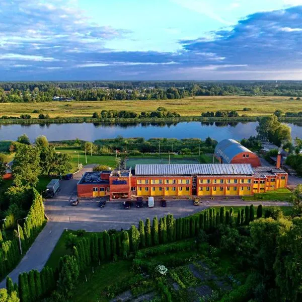 Riverside Motel Jelgava，位于Garoza的酒店