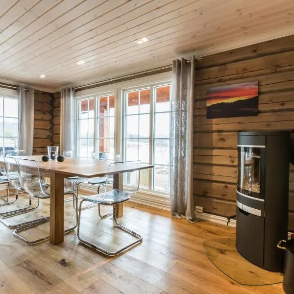 Lake View Apartment 4 bedrooms，位于Brunstad的酒店