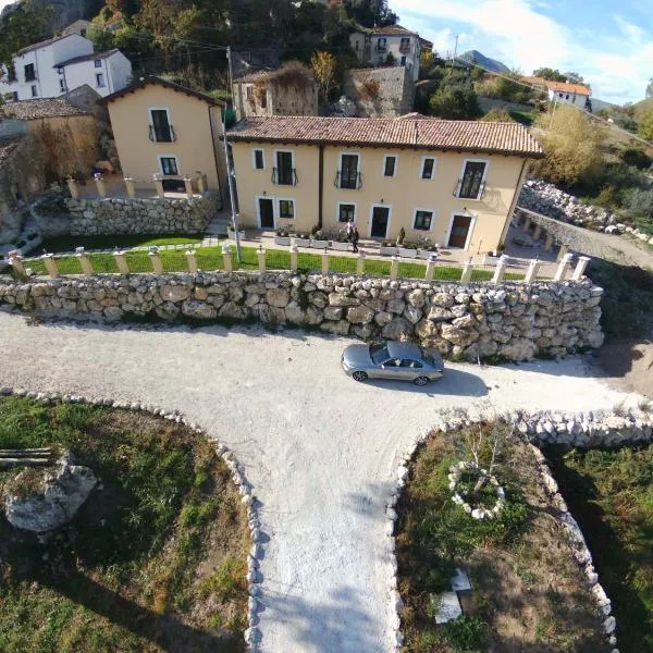 Borgo Donna Teresa，位于Cerro al Volturno的酒店