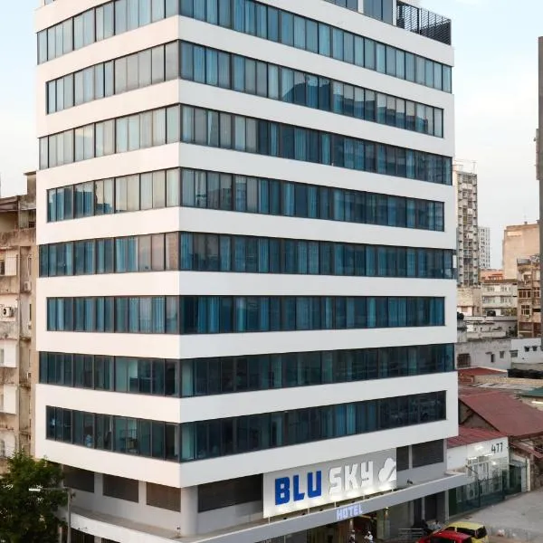 Blu Sky Hotel，位于B. Triunfo的酒店