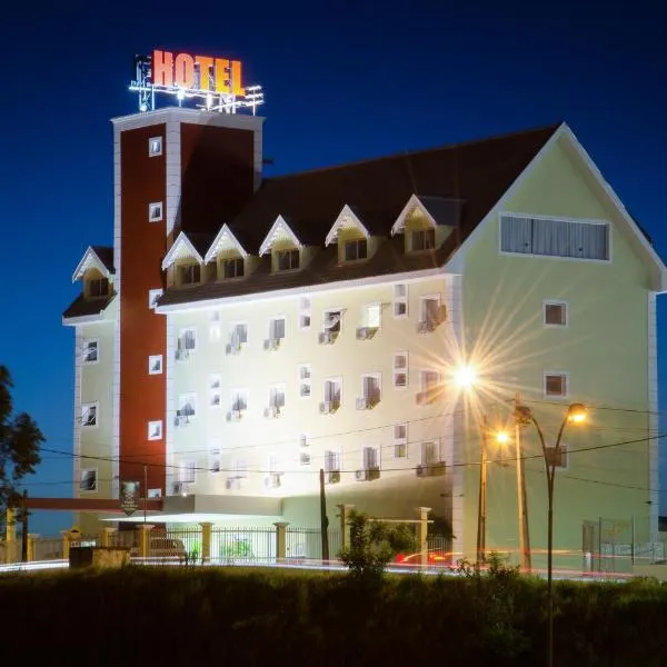 Godoy Palace Hotel Ltda Me，位于Noite Negra的酒店