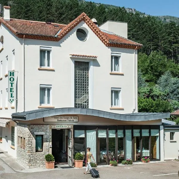 Logis Hotel Restaurant des Gorges du Tarn，位于Quézac的酒店