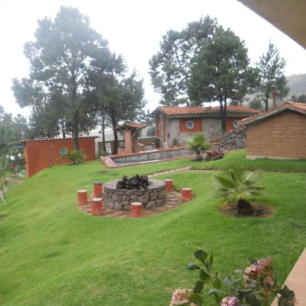 Rancho Escondido Casa Goyri，位于Tlaxco de Morelos的酒店