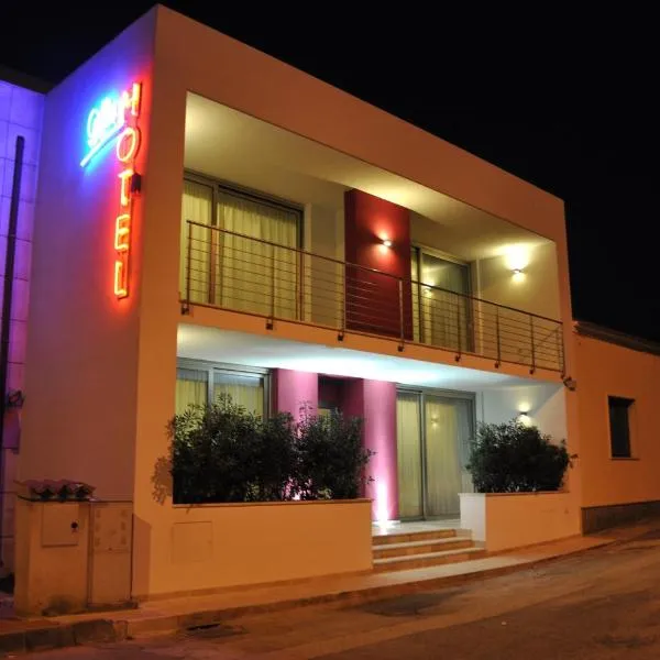 吉尔的旅馆，位于Rudalza的酒店