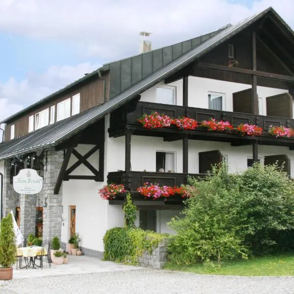 弗里德尔酒店，位于Hohenau的酒店