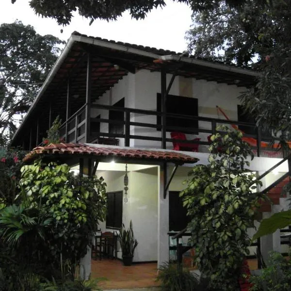 Pousada Casa da Edinha，位于莫雷雷的酒店