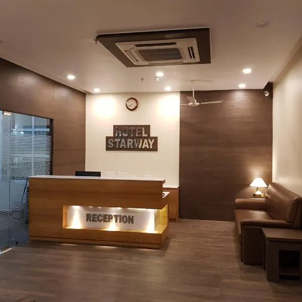 Hotel Starway，位于昌迪普尔的酒店