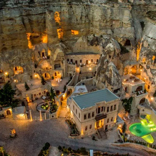 尤纳克埃夫勒里卡帕多西亚酒店，位于于尔居普的酒店