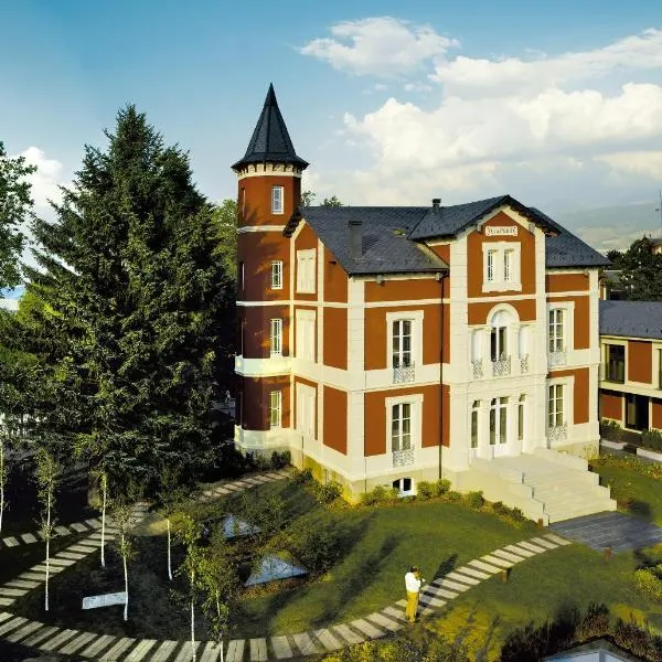 宝利塔别墅酒店，位于博吕尔的酒店