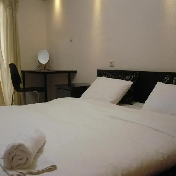 Alexandros Hotel，位于乐托卡亚的酒店