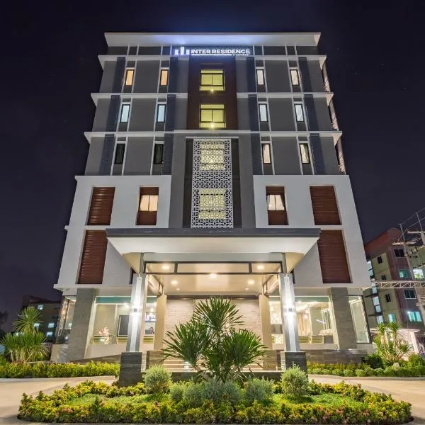 Grand Inter Hotel，位于Ban Khlong Krathum Baen的酒店