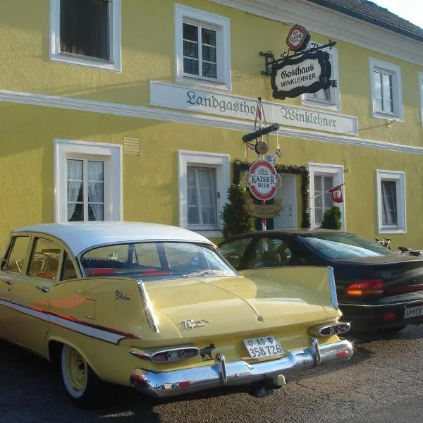 Hotel - Landgasthof Winklehner，位于Sankt Pantaleon-Erla的酒店