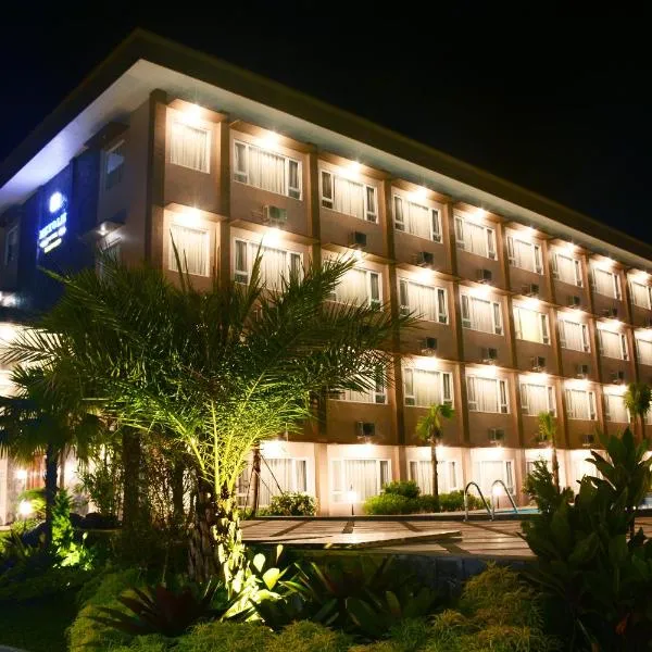 梅谢利酒店，位于Kebumen的酒店