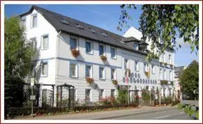 霍亨索伦酒店，位于Lürschau的酒店