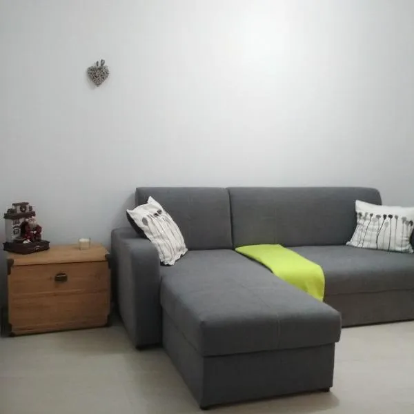 Apartament Scorpion Modlin，位于Czosnów的酒店