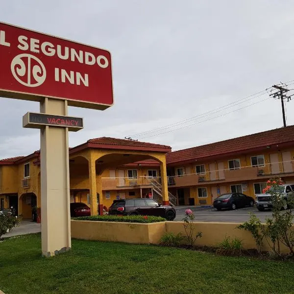 塞贡多旅馆，位于霍桑的酒店