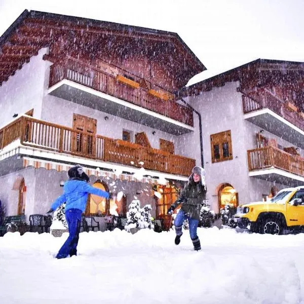 Alpen Hotel Rabbi，位于拉比的酒店