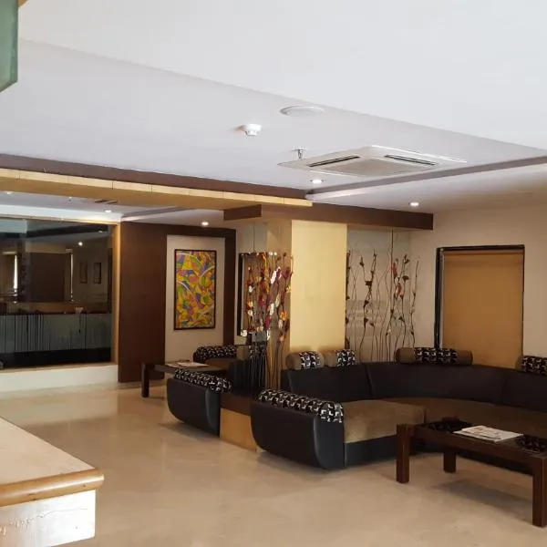 温莎公园酒店，位于Alipur的酒店