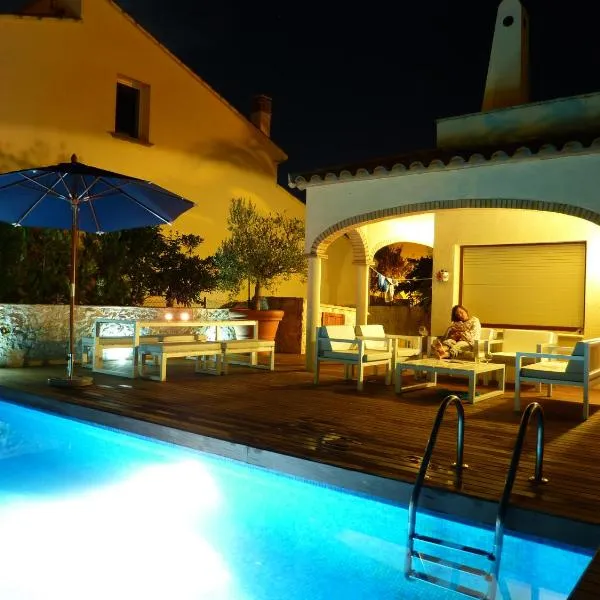 Villa Mas Sopes，位于桑特佩尔佩斯卡多尔的酒店