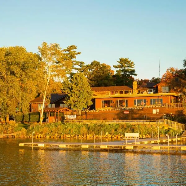 Ruttger's Bay Lake Resort，位于Crosby的酒店
