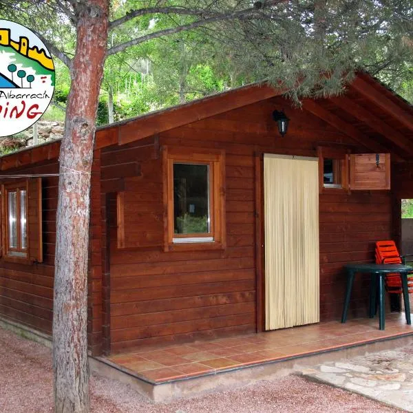 Camping-Bungalows Ciudad de Albarracín，位于阿尔巴拉辛的酒店
